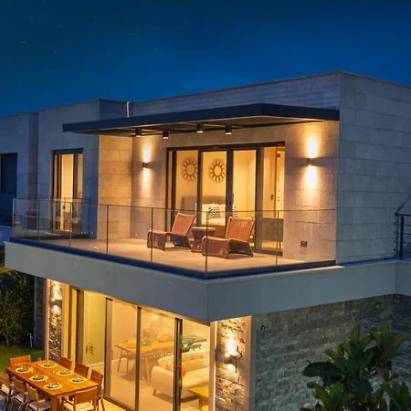 Villa Aktuerk *