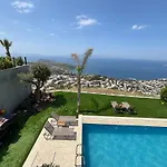 Aktuerk Villa *